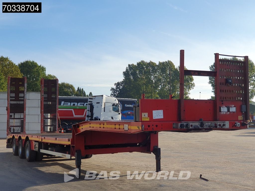 Faymonville STZ-3AUB Extendable + Lifting Bed Ramps SAF 3x Steering