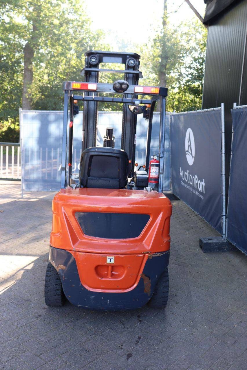 Gabelstapler für schwere Lasten CPD 20 Elektrisch 2000kg 6,0m 2023
