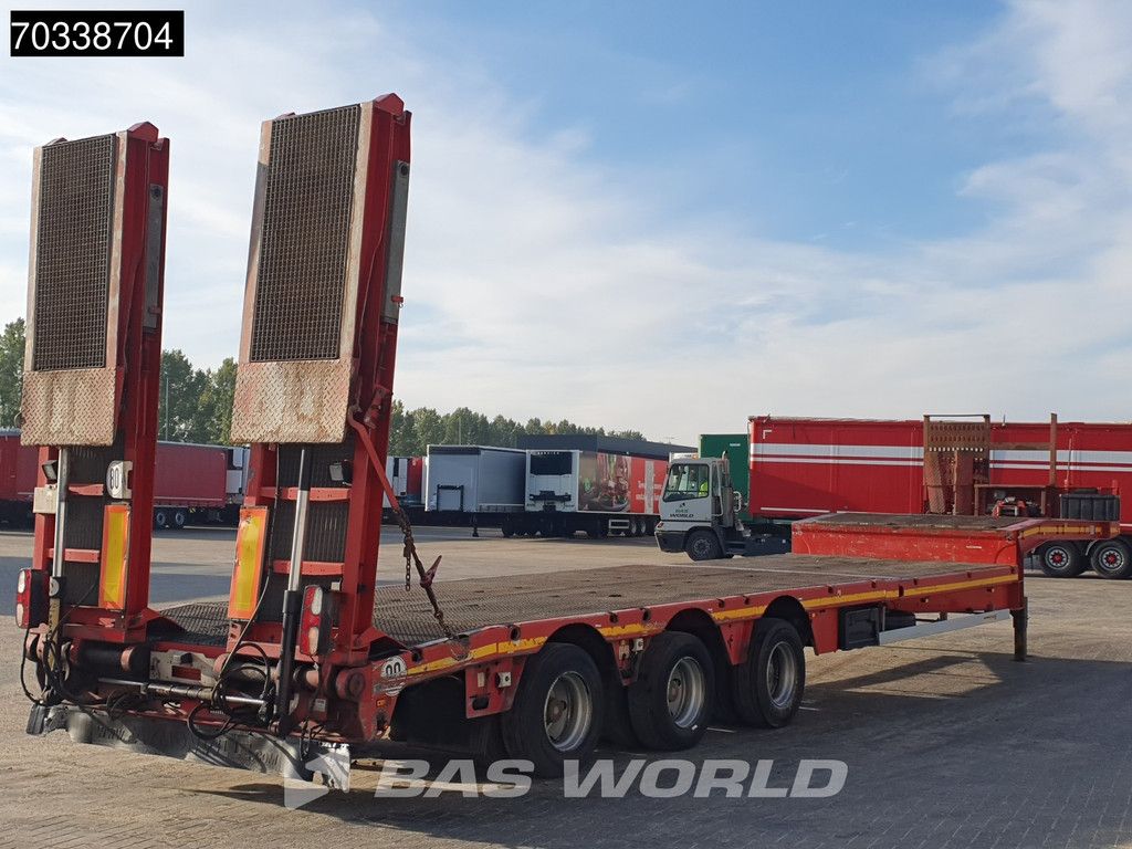 Faymonville STZ-3AUB Extendable + Lifting Bed Ramps SAF 3x Steering