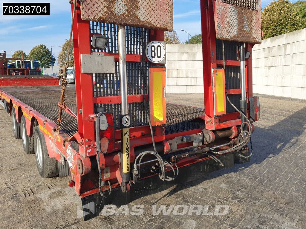 Faymonville STZ-3AUB Extendable + Lifting Bed Ramps SAF 3x Steering