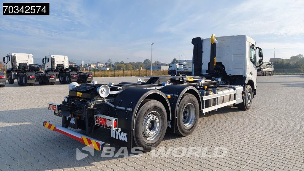 Volvo FM FM 460 6X2 NEW! HYVA 20-60S Containersystem Lift+steering axle Automatic VEB Euro 6