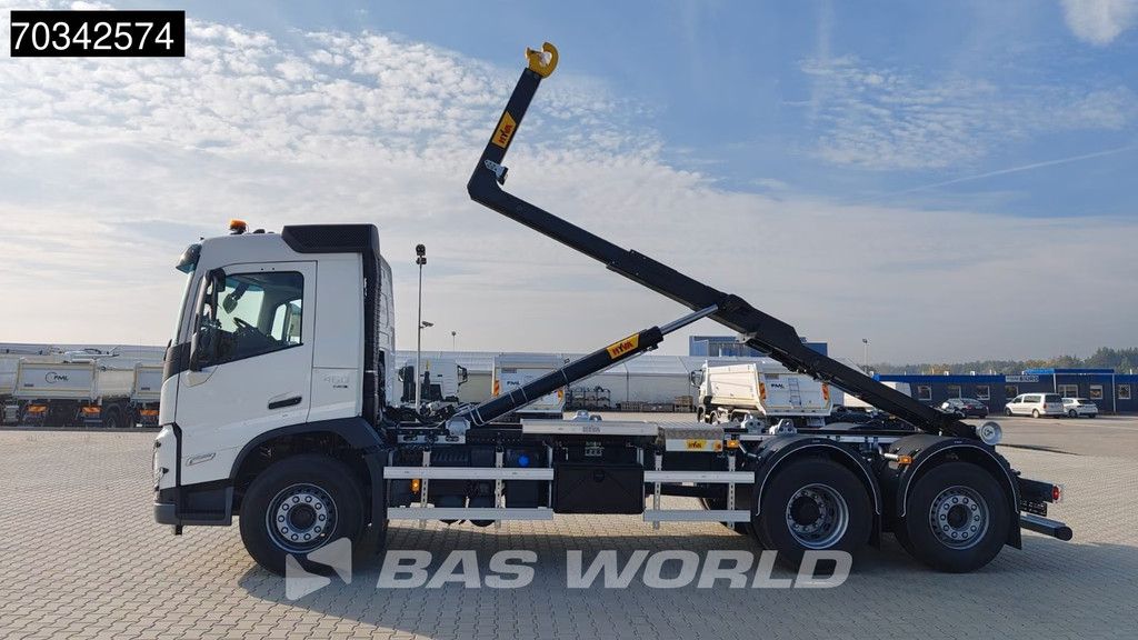 Volvo FM FM 460 6X2 NEW! HYVA 20-60S Containersystem Lift+steering axle Automatic VEB Euro 6