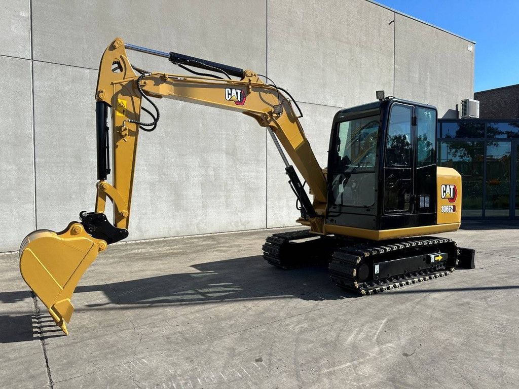 Midi excavator Caterpillar 306E2 Diesel 2016