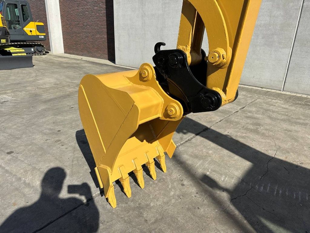 Midi excavator Caterpillar 306E2 Diesel 2016