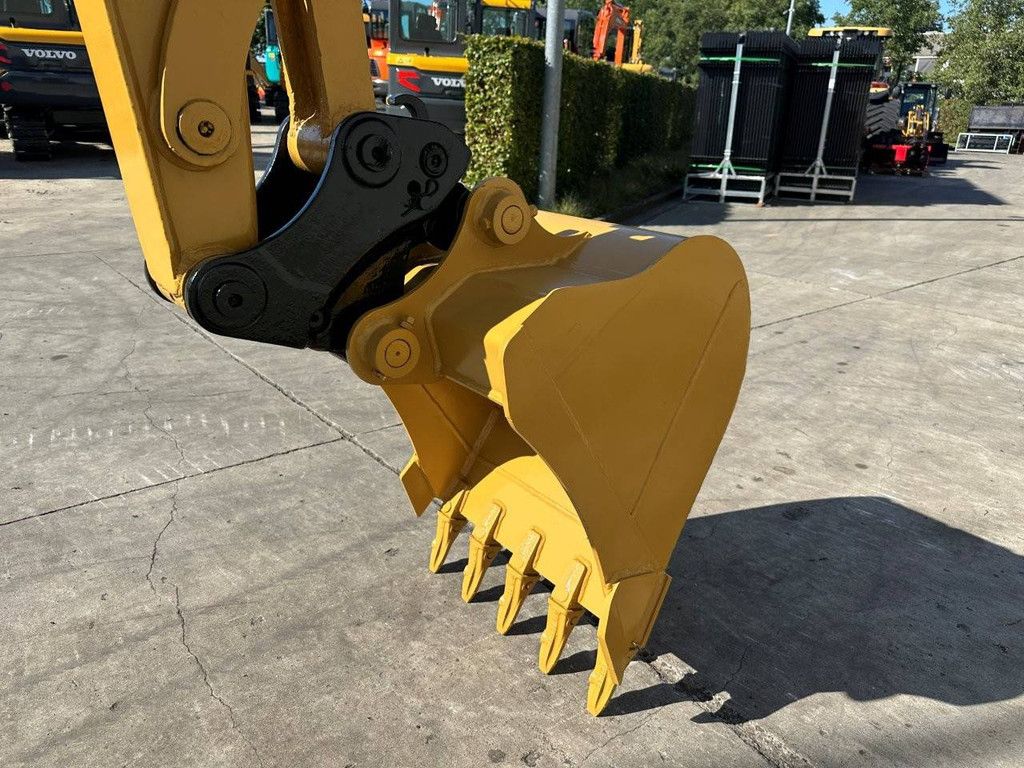 Midi excavator Caterpillar 306E2 Diesel 2016
