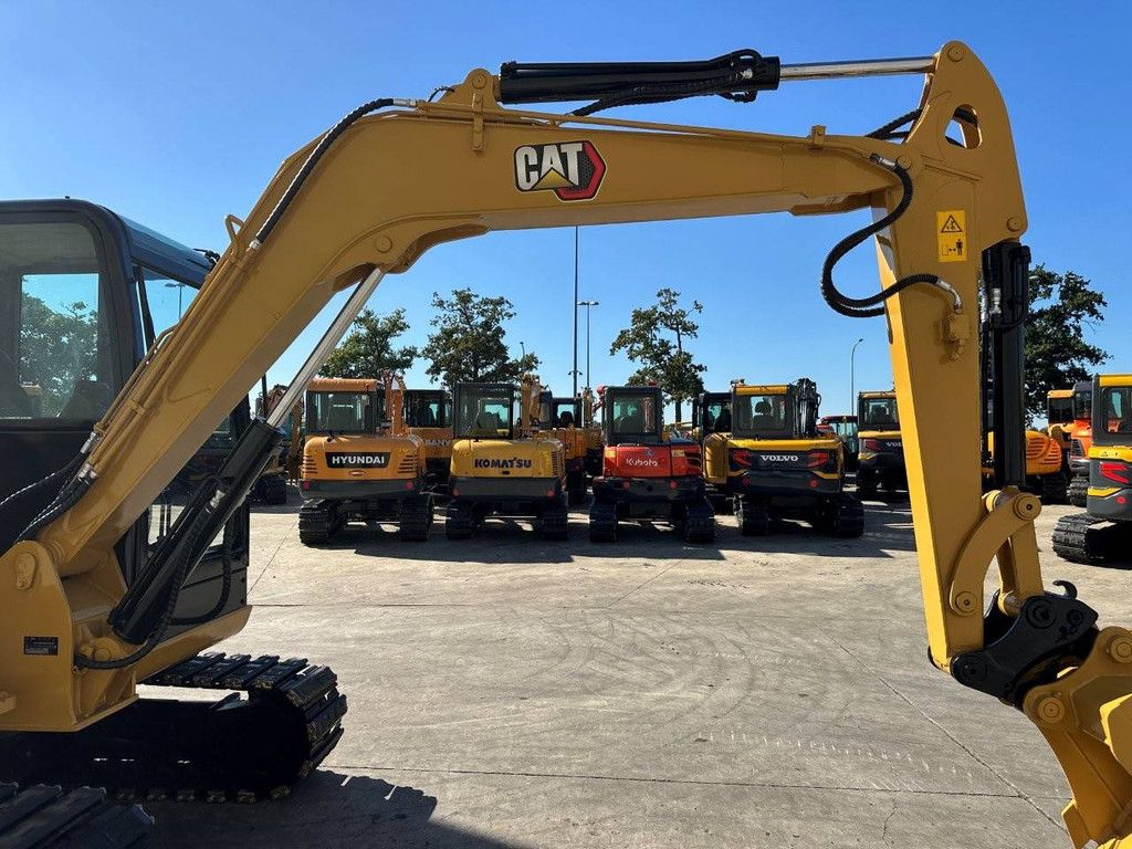 Midi excavator Caterpillar 306E2 Diesel 2016