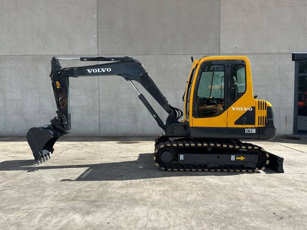 Midi excavator Volvo EC55B Diesel 2012