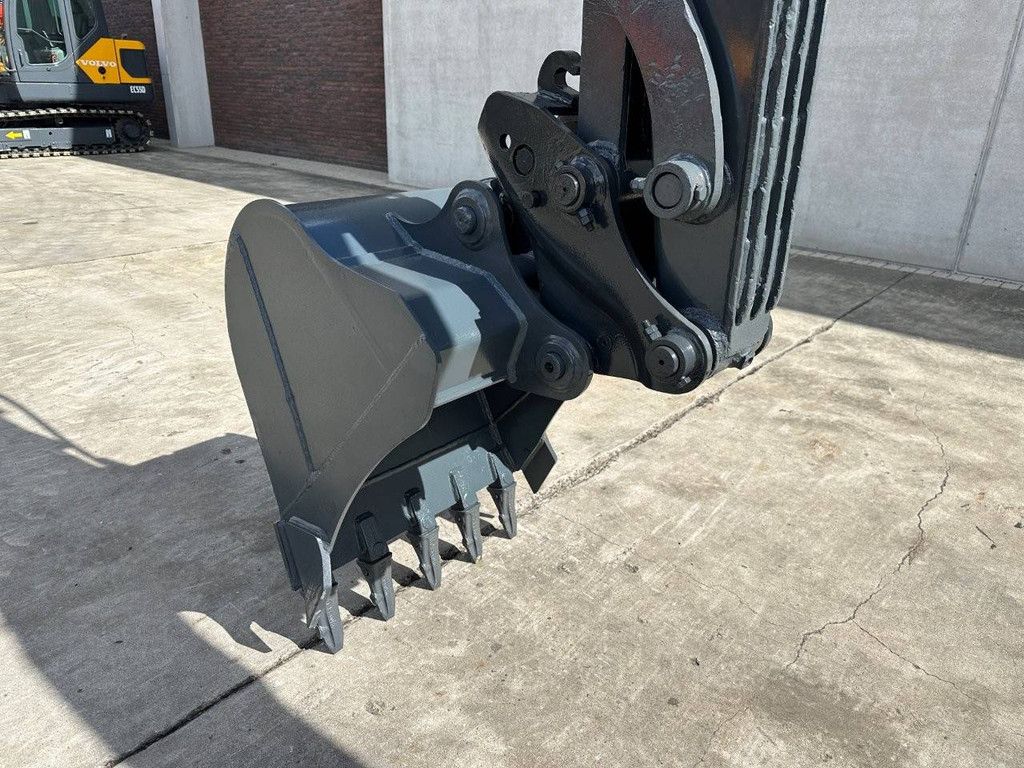 Midi excavator Volvo EC55B Diesel 2012