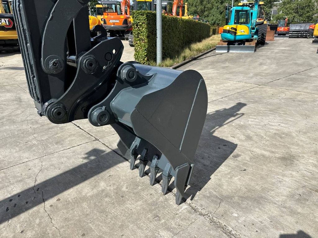 Midi excavator Volvo EC55B Diesel 2012