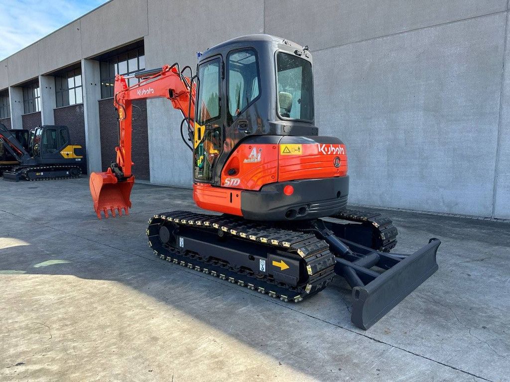 Midi excavator Kubota KX155-3SZ Diesel 2012