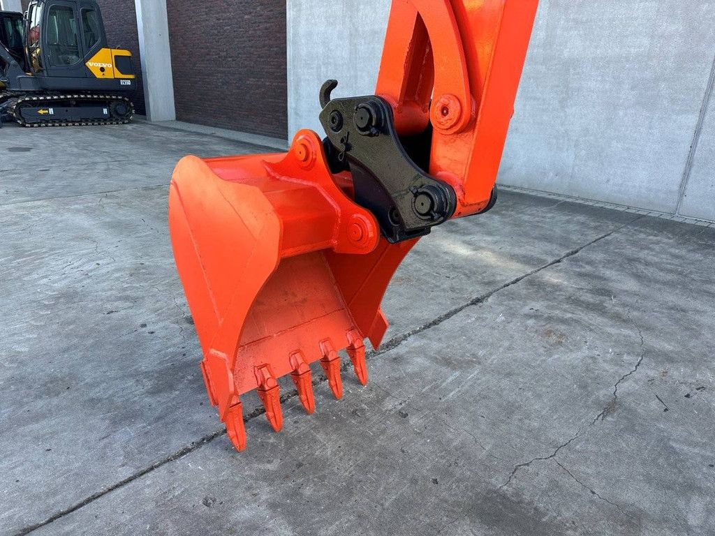 Midi excavator Kubota KX155-3SZ Diesel 2012