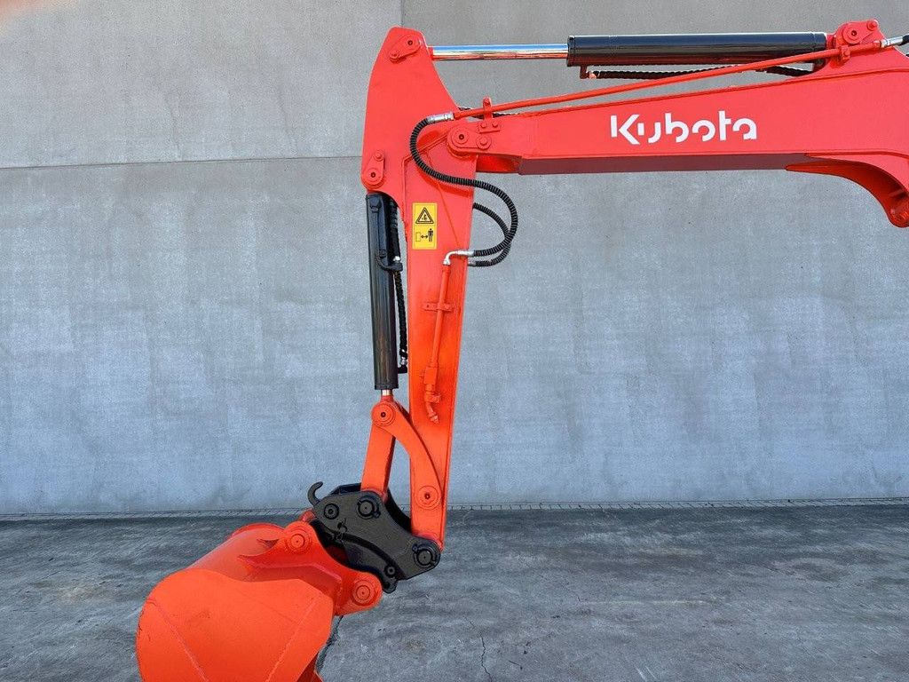 Midi excavator Kubota KX155-3SZ Diesel 2012