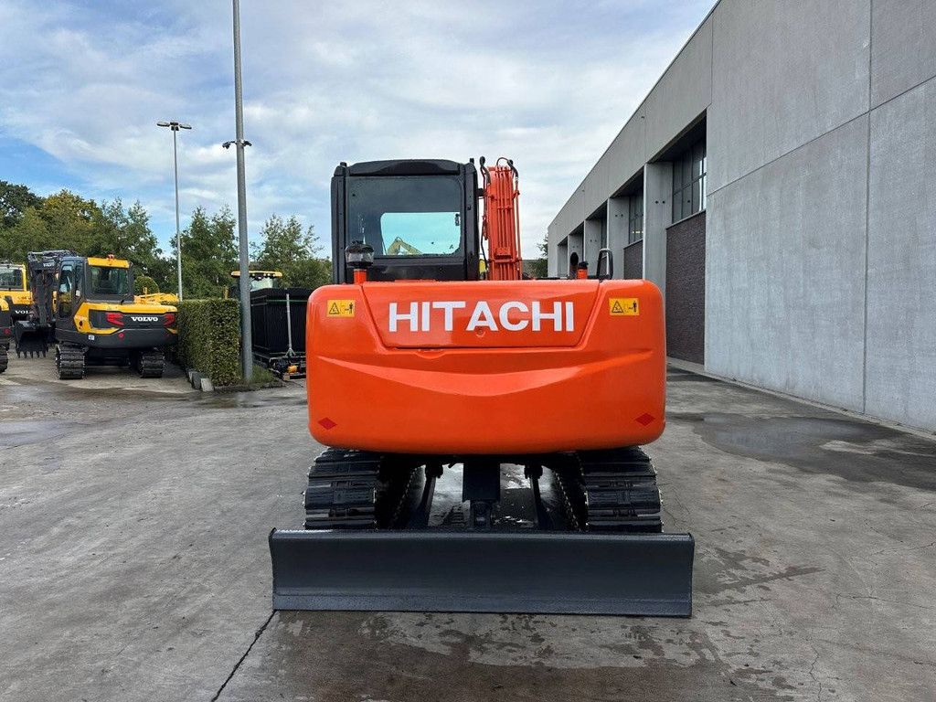 Midi excavator Hitachi ZX60-5G Diesel 2013