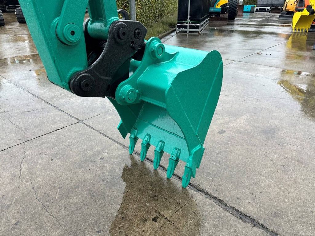 Midi excavator IHI 68 NS Diesel 2017