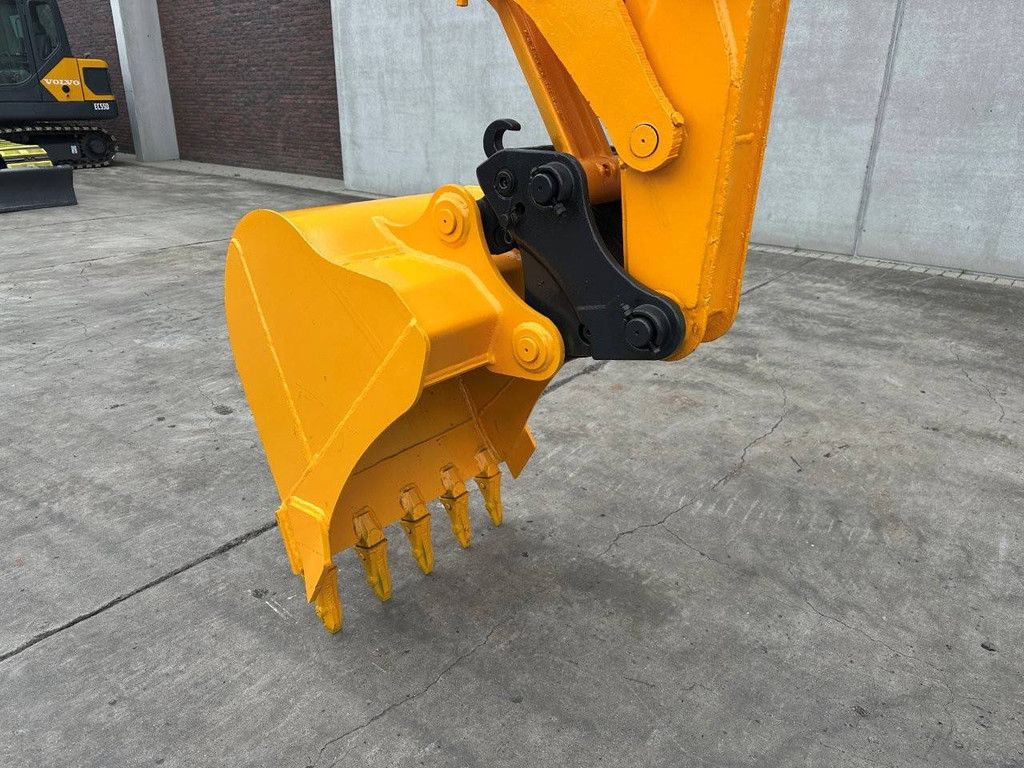 Midi excavator JCB 8056 Diesel 2010