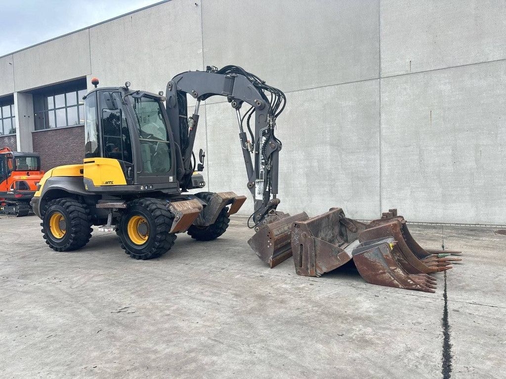Bandenkraan Mecalac 12MTX Diesel 2016