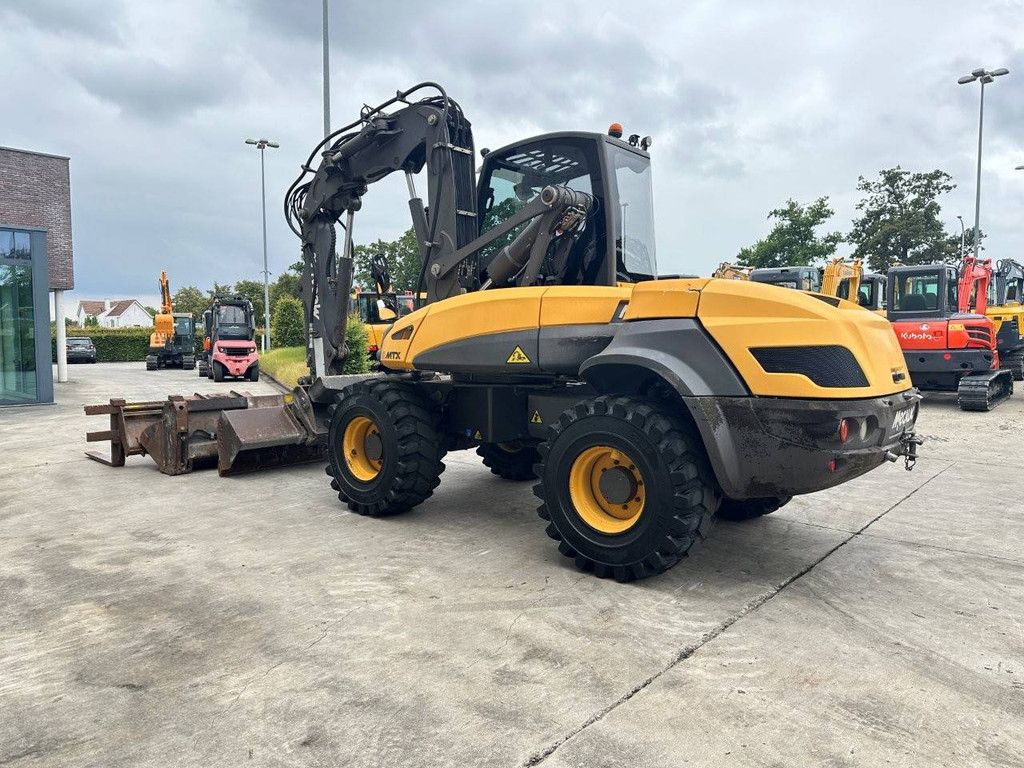 Bandenkraan Mecalac 12MTX Diesel 2016