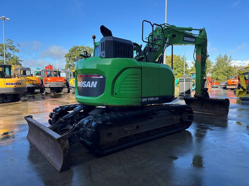 Doosan DX140 LCR-7 Diesel-Raupenbagger 2022