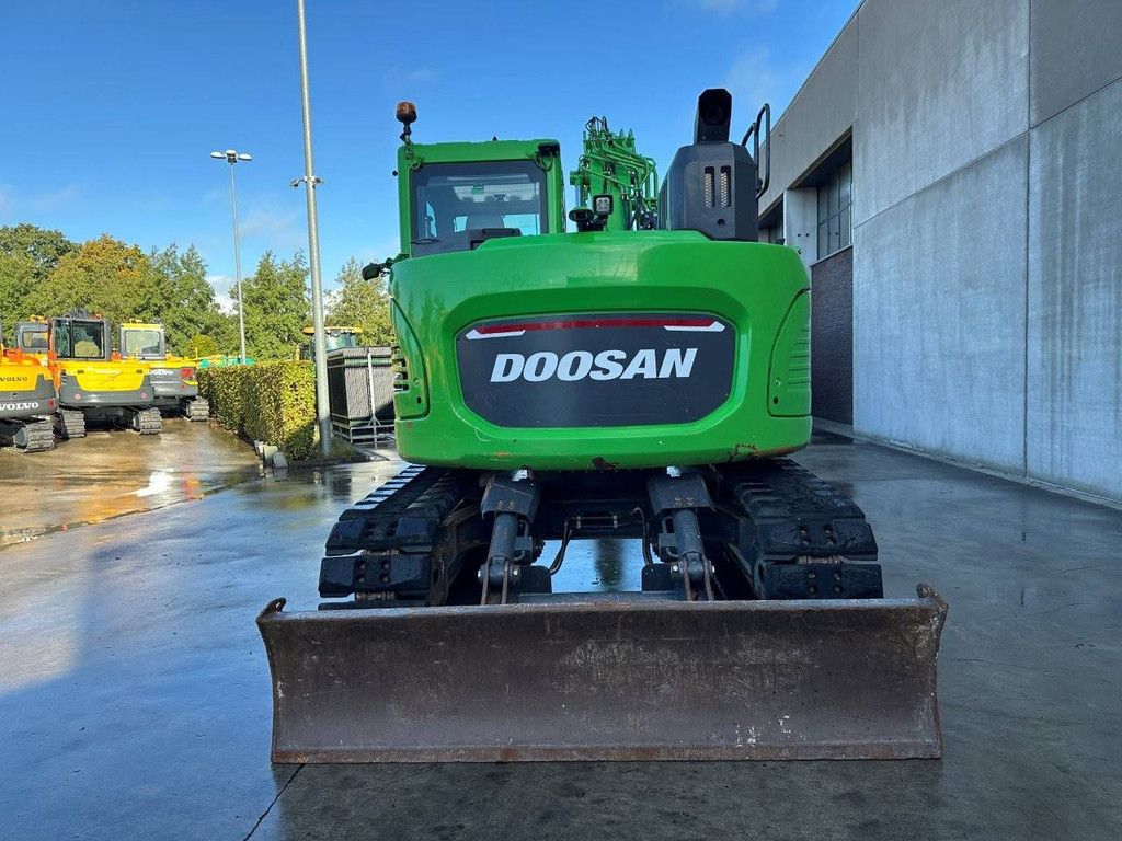 Doosan DX140 LCR-7 Diesel-Raupenbagger 2022