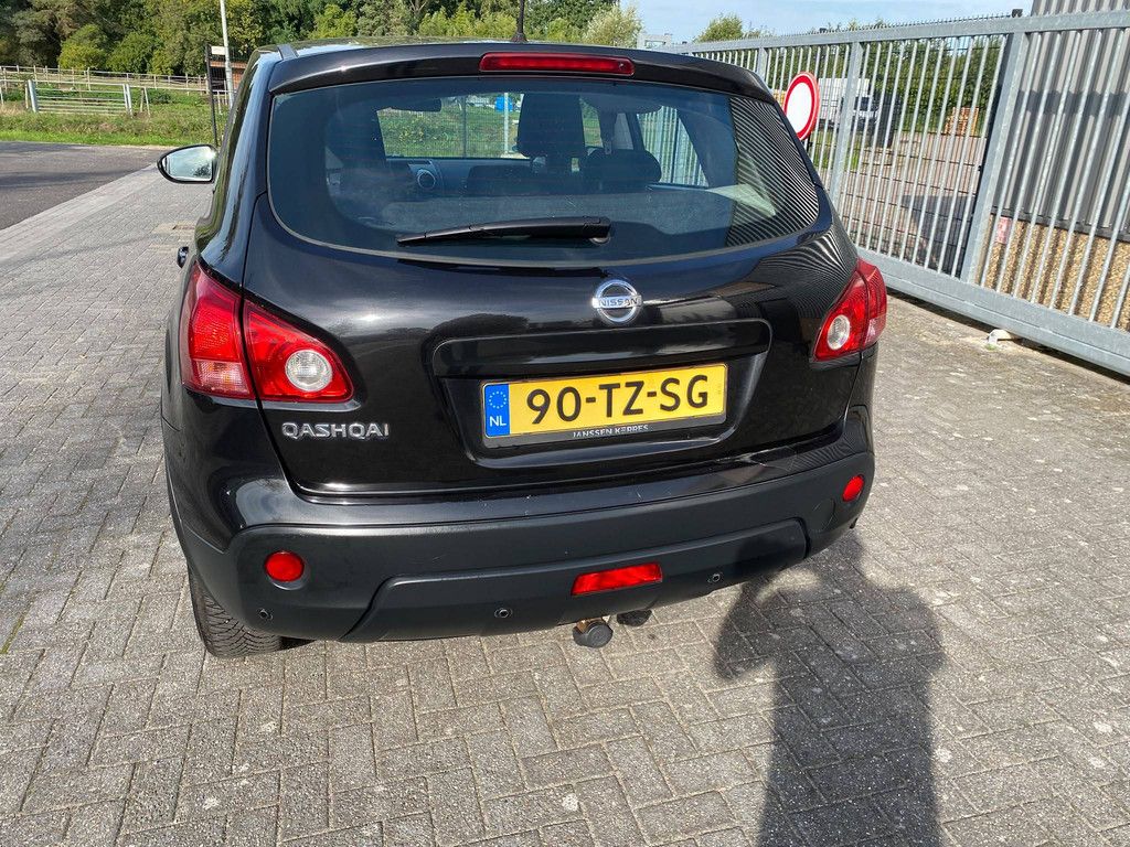 SUV Nissan Qashqai 2.0 Petrol 142hp 2007 (Margin)