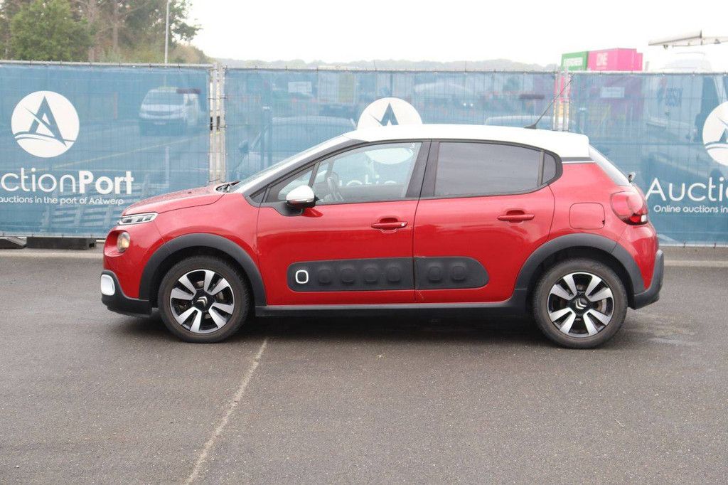 Passenger car Citroen C3 Petrol 110hp 2017 (Margin)