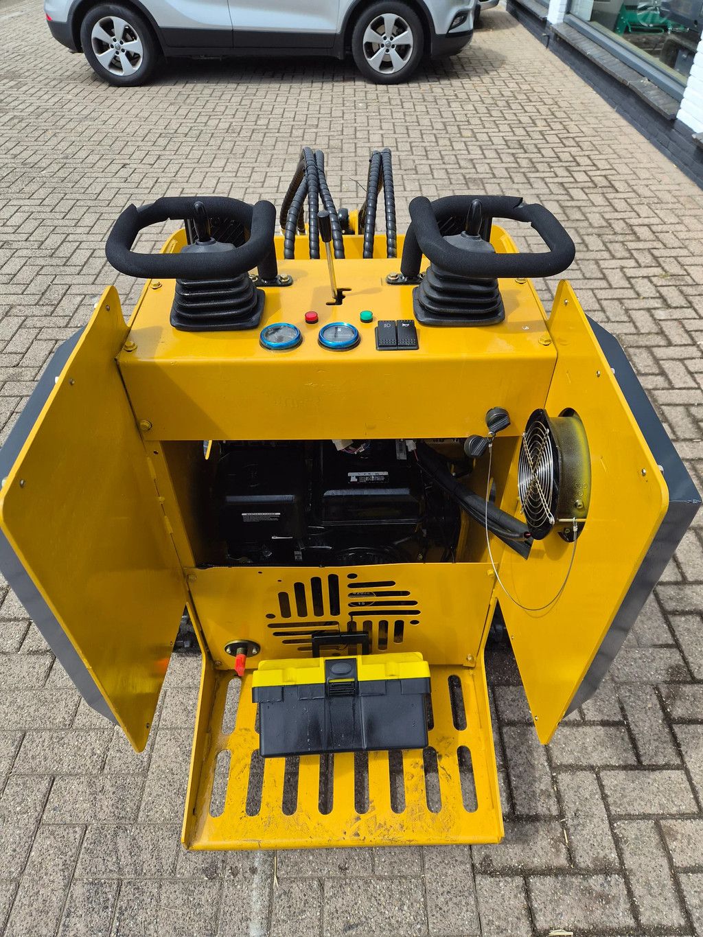 Bobcat Schranklader loader shovel