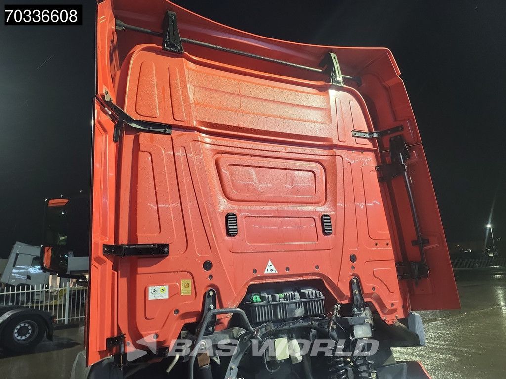 Mercedes Actros 1840 4X2 ClassicSpace Retarder