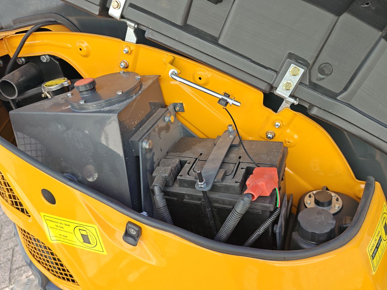 Minigraver 2.5 ton met Kubota D1105 dieselmotor