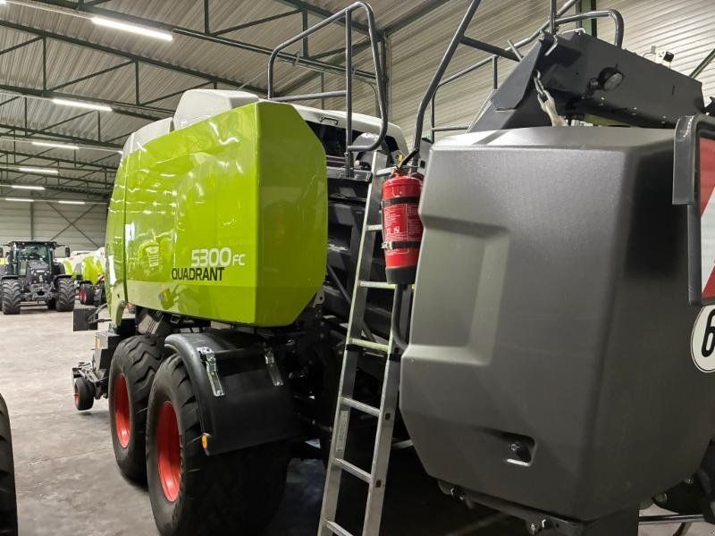 Claas QUADRANT 5300 FC T+ST