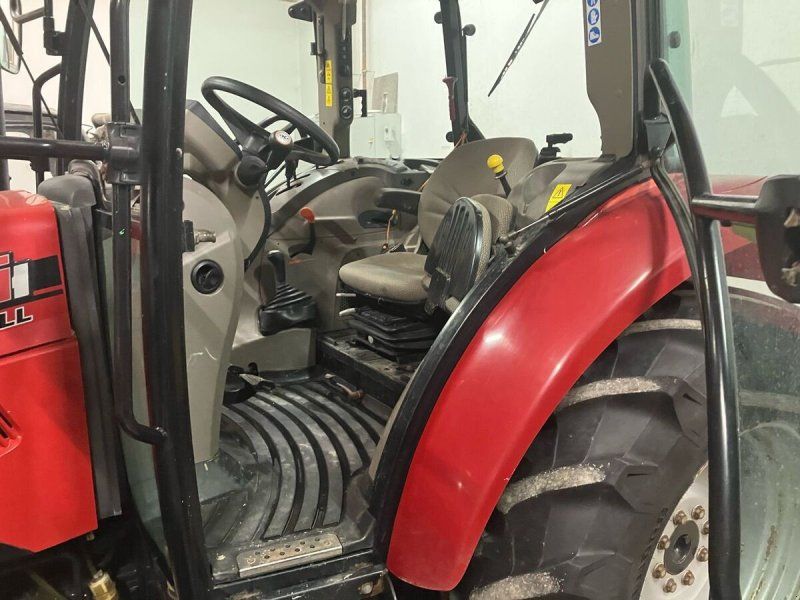 Case IH Farmall 75C