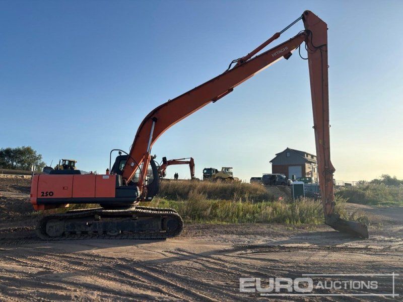 Hitachi ZX 250