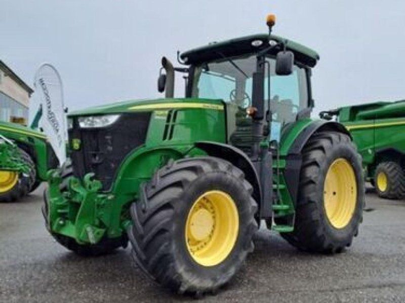 John Deere 7230 r