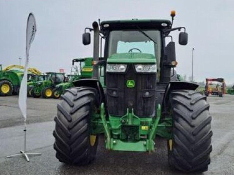 John Deere 7230 r