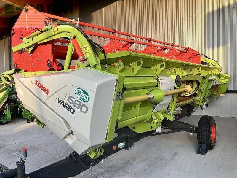 Claas v 680 mit wagen