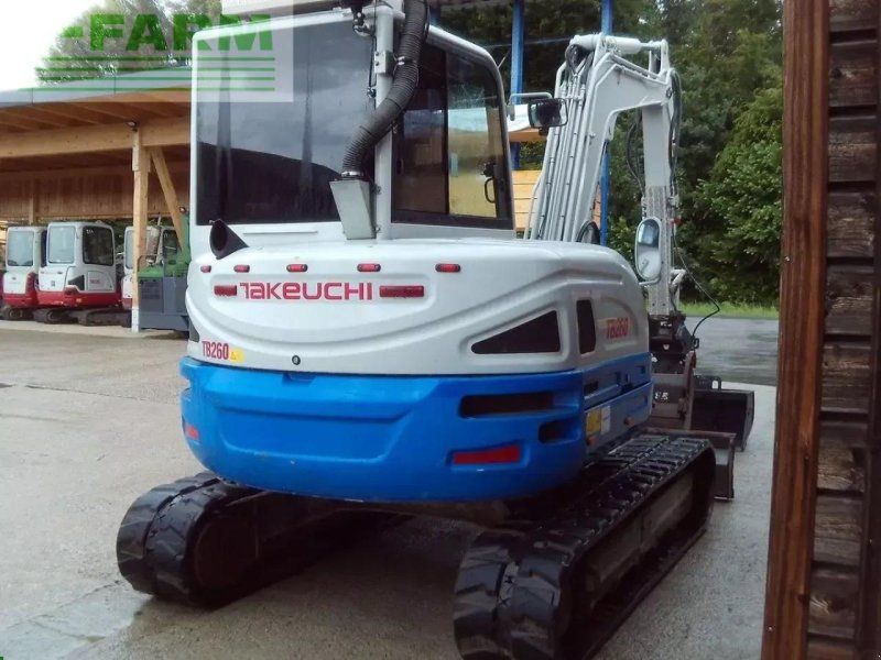 Takeuchi tb 260 ( 5.735kg ) hydr. sw + 3 löffel