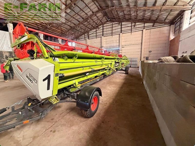 Claas v 1230 vario mit wagen