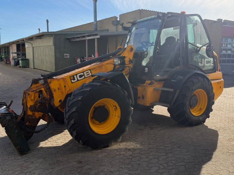 JCB TM 320