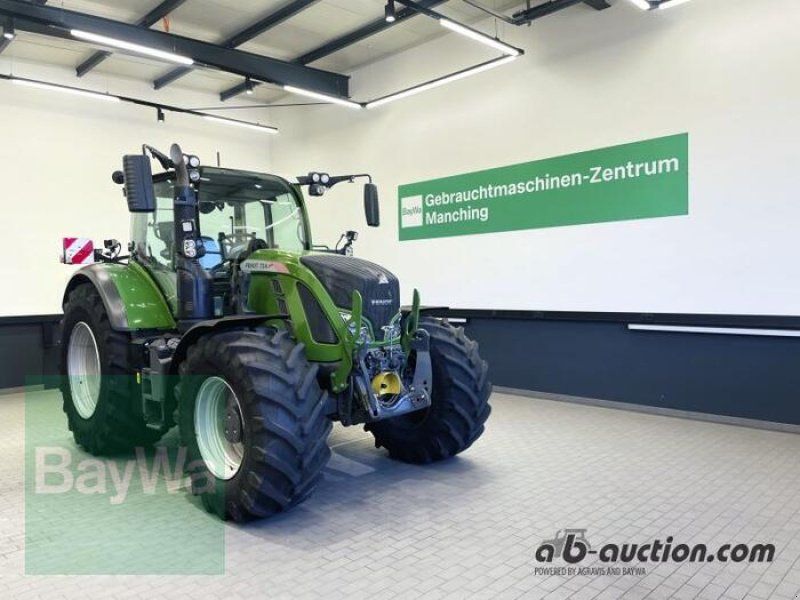Fendt 724 VARIO S4 PROFI PLUS