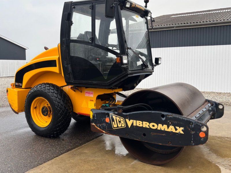 JCB Vibromax 75D
