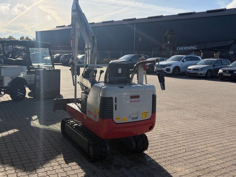 Takeuchi TB016 El-minigraver Perfekt til indendørs arbejde