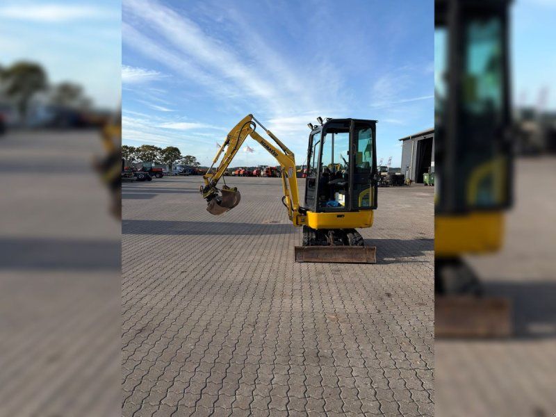Komatsu PC16R-3HS S30 m/JST 60 cm graveskovl + 100 cm JST Kip planerskov