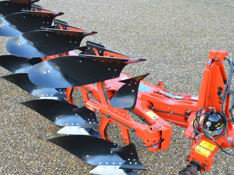 Kuhn Vari-Master 121 NSH 4 furet SK Hydr variabel furebredde og hydr.