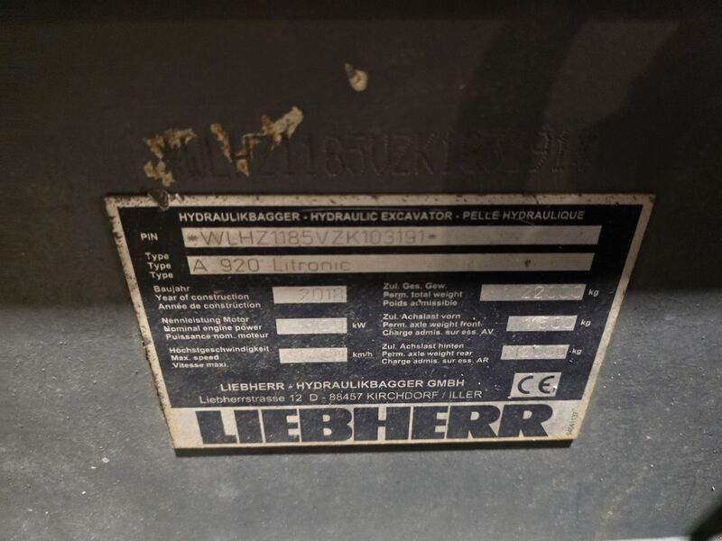 Liebherr A920