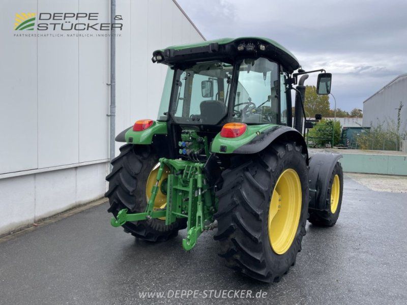 John Deere 5085M