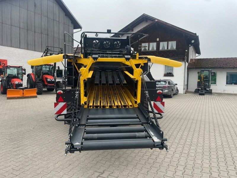 New Holland Bigr 1270 RC Plus Density