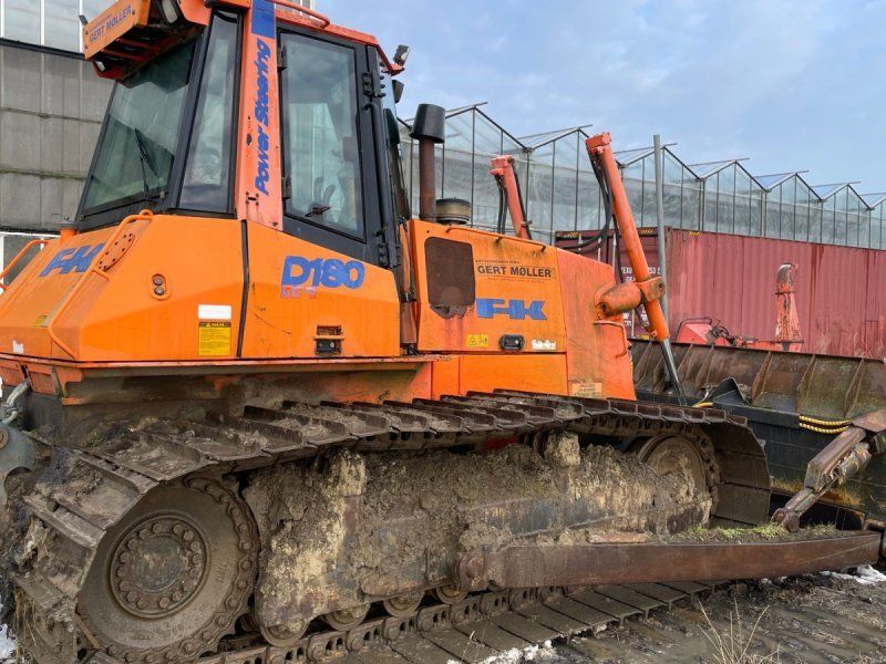 Fiat-Kobelco D 180