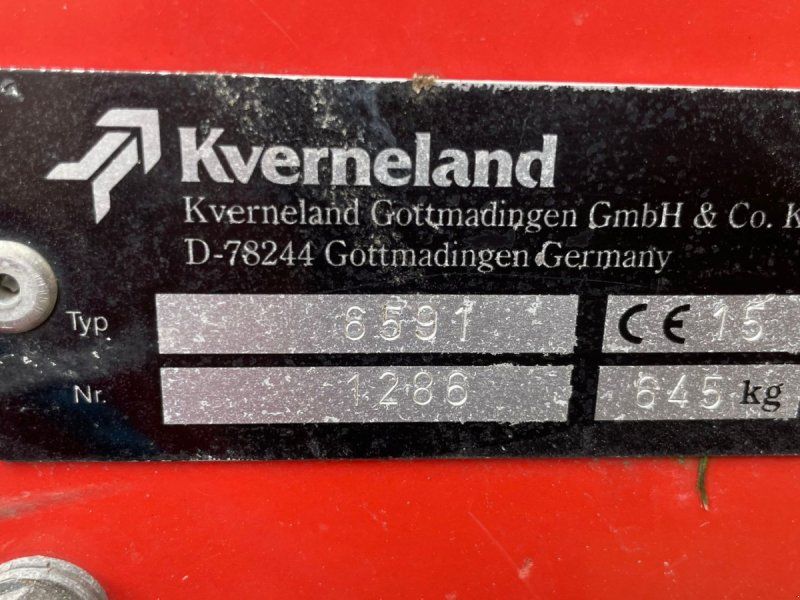 Kverneland Taarup 8055