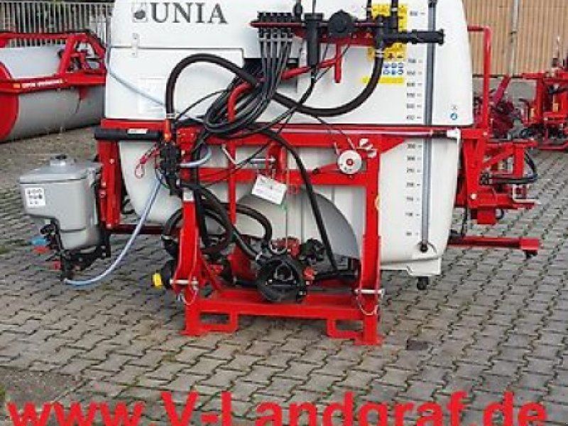 Unia EKO 815 Anbauspritze 800 L, 15 m, ARAG Armaturen, Einspülschleus