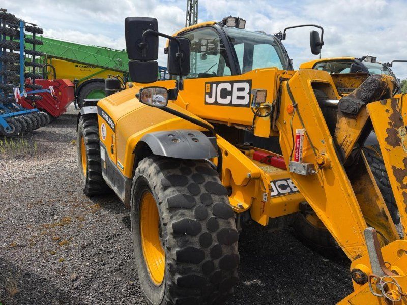 JCB 542-70 AgriSUPER