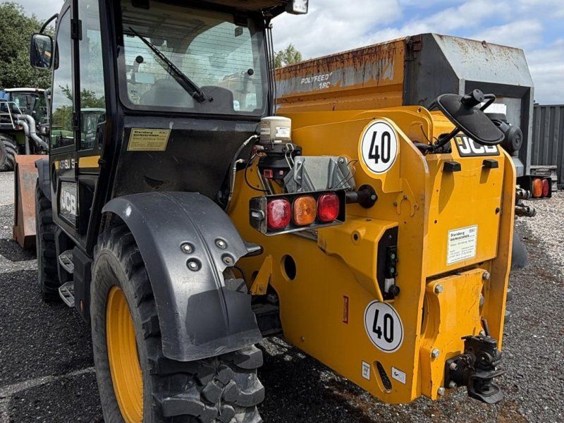 JCB 542-70 AgriSUPER